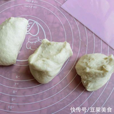 #白色情人节限定美味#老面包