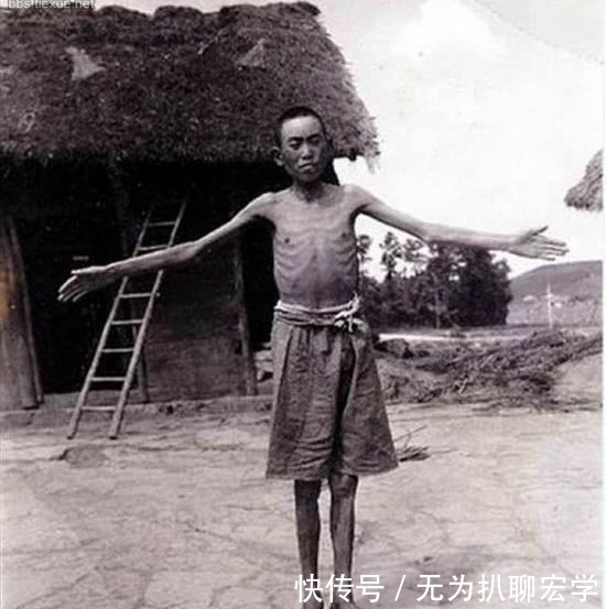 前辈|中日士兵体型对比照,原来前辈用这样的体魄,在和钢铁大炮作战!