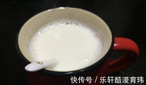 穴位|失眠多梦的人，或许是身体缺2种元素，及时补充，有助改善睡眠