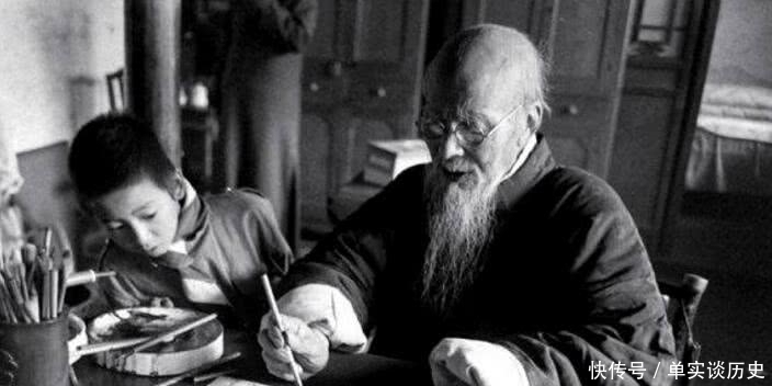 作用|齐白石腰间挂几十把钥匙,总重超过一斤,钥匙的作用令人捧腹