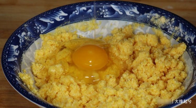 玉米面最好吃做法，比馒头简单，比面包还好吃，早餐再也不用买了