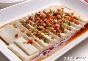 年夜饭菜谱，中国人过年必吃的24道如意菜，寓意阖家团圆美满