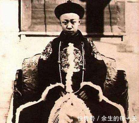 溥仪|末代皇帝溥仪去上户口,家庭地址上只填了三个字,吓坏登记员!