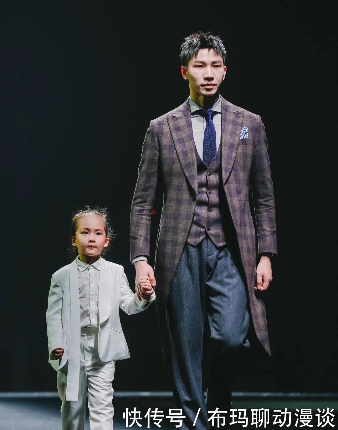 华影|【华影光线】4.17号VK百童大秀回顾来啦!