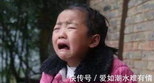 超市|5岁女孩超市“偷东西”被发现,孩子脱下外套后店员泪目:你走吧