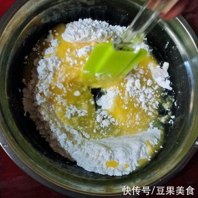 蛋黄酥|灿如金牌の蛋黄酥 酥到掉渣