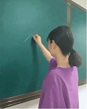 |搞笑GIF:第一次见女方家长,该怎么办