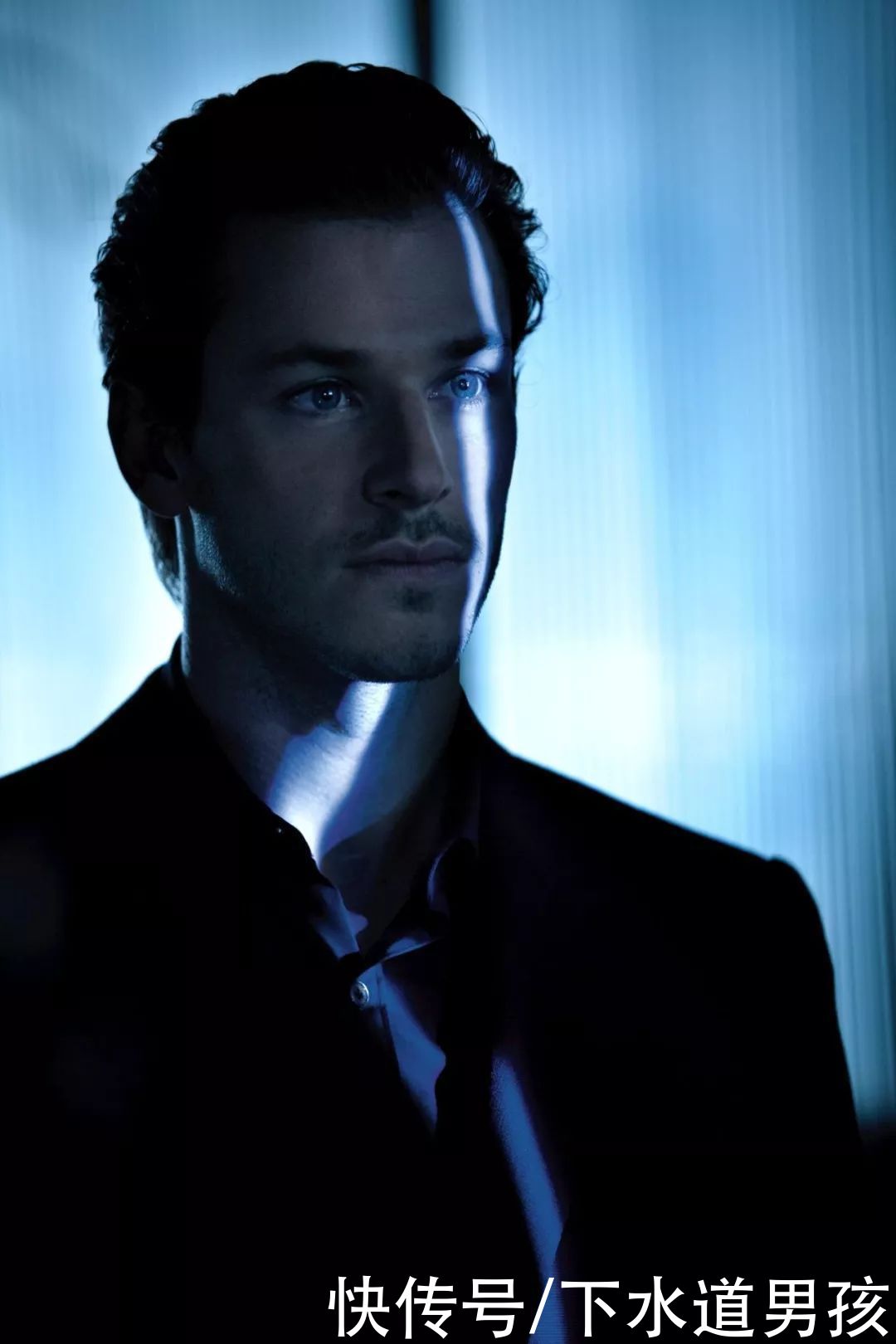 他连续十一年担任香奈儿CHANEL 品牌代言人