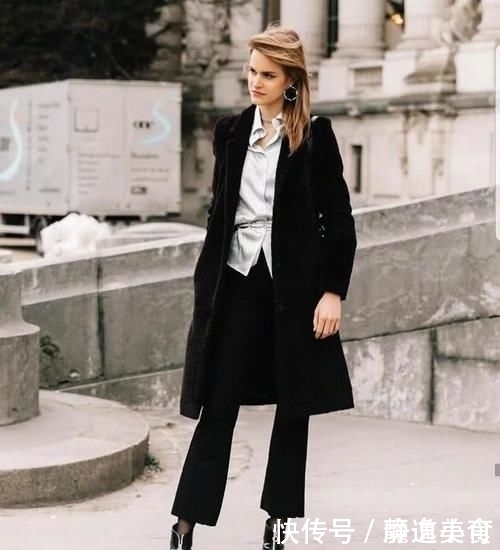 阔腿裤要让位了,今年流行穿这款“豆角裤”,不论胖瘦都能穿