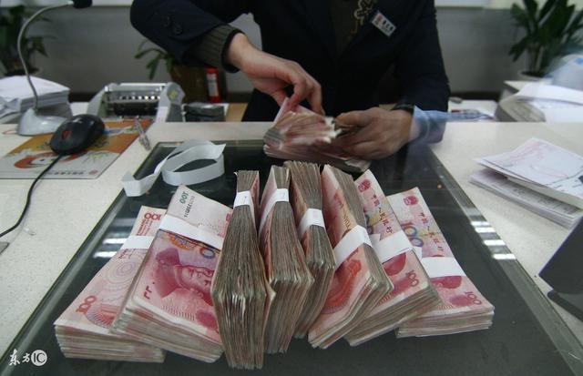 钞票|9月27日开始生肖运气最好,大吉大利