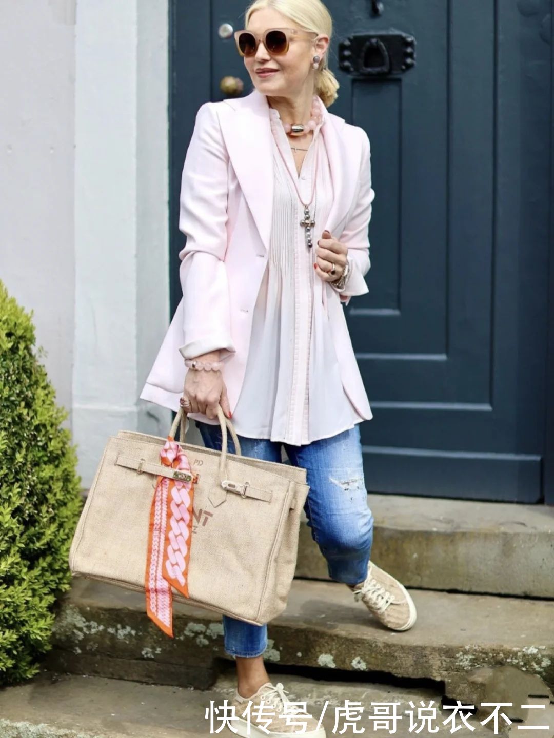 微胖|50岁微胖女性拒当“老阿姨”，学外国博主这么穿，轻松当个时髦精