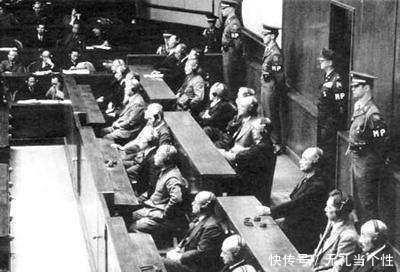 小矶国昭|不懂中文的日本人给自己取中文名, 名字让人忍俊不禁