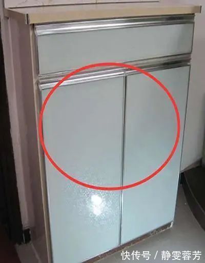 材料|老公用橱柜材料装修鞋柜,来过的朋友都说头一次见,太有创意了!