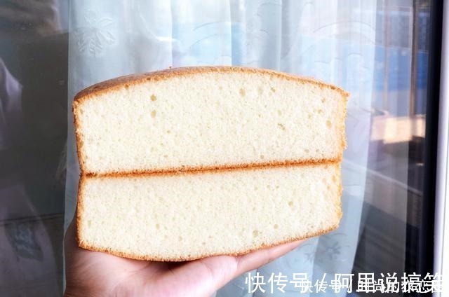 自用海绵蛋糕配方大公开,全蛋打发零失败,如戚风蛋糕般柔软绵密