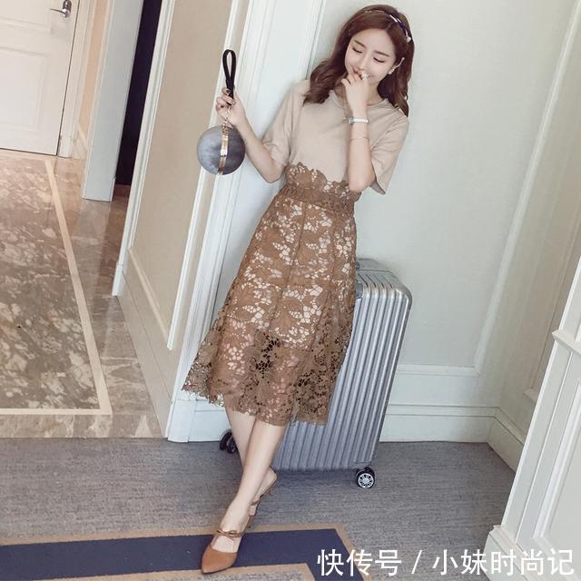 镂空 蕾丝镂空连衣裙,清爽透气,遮肉显瘦轻松穿出优雅气质