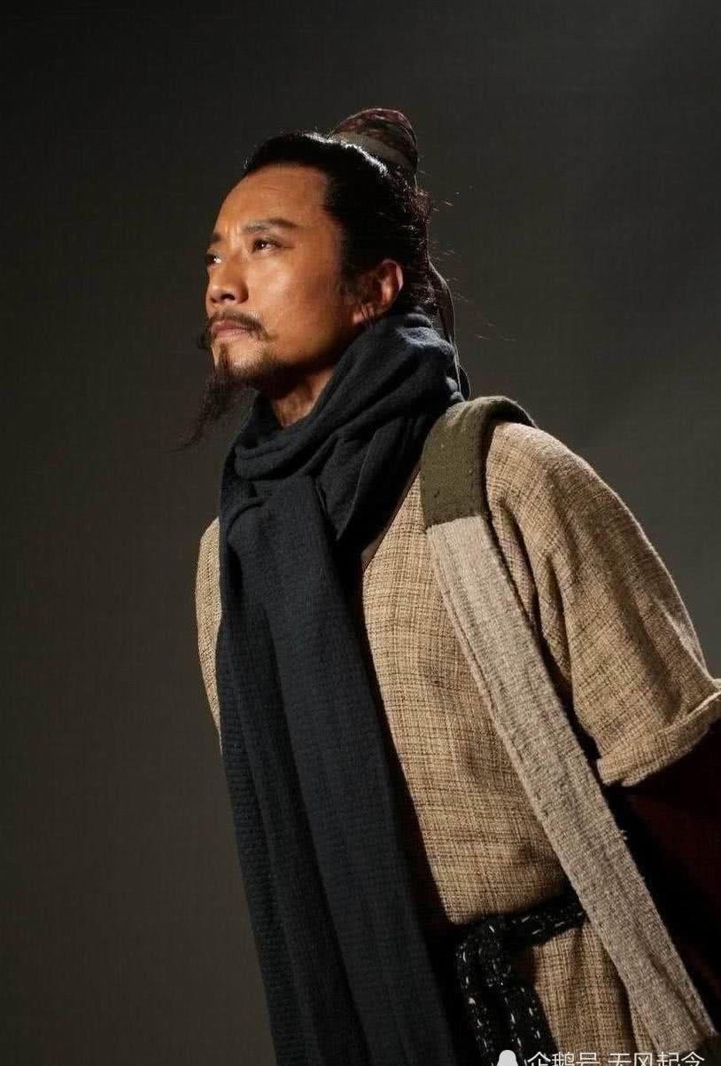 水浒中有个人与宋江齐名,手下暗藏四大高手,实力不亚于林冲武松