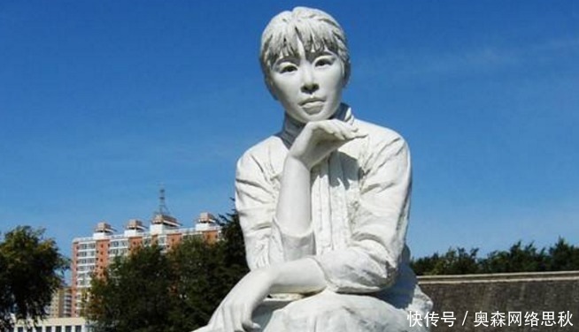 萧红出走,穷困潦倒,吕碧城出走,却成就开挂人生