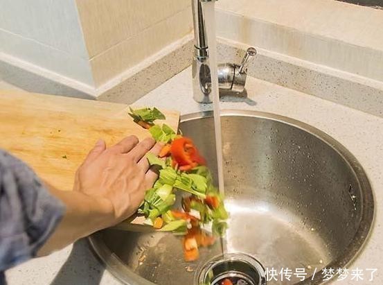 电器|厨房装修这几件电器再穷也不能少，多数妇女都喜欢，你家备齐了吗