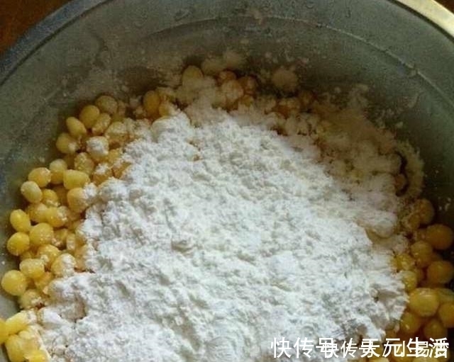 玉米|老公去了一趟闺蜜家, 就迷上了这道美食, 每隔几天就要去吃!