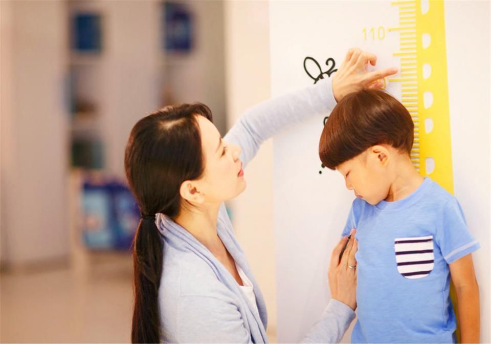 一个都不能少|不够高?每天做好3件事,让孩子再“窜一窜”