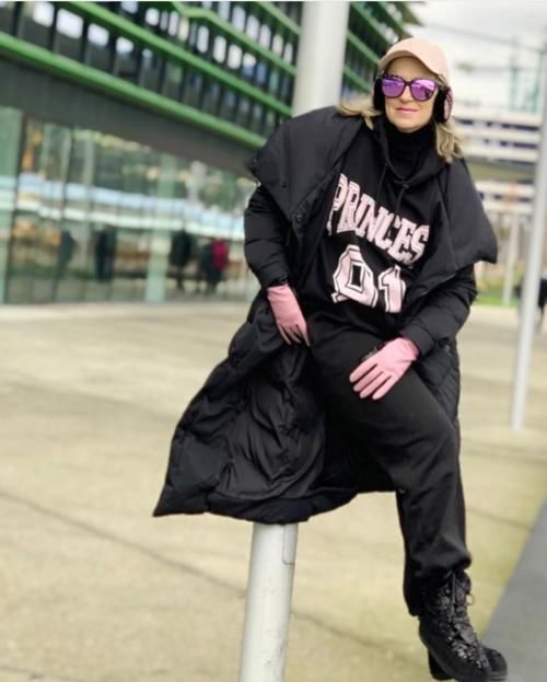 聪明选择早春外套，这些羽绒服款式俏皮又干练，打造精干上班族风范