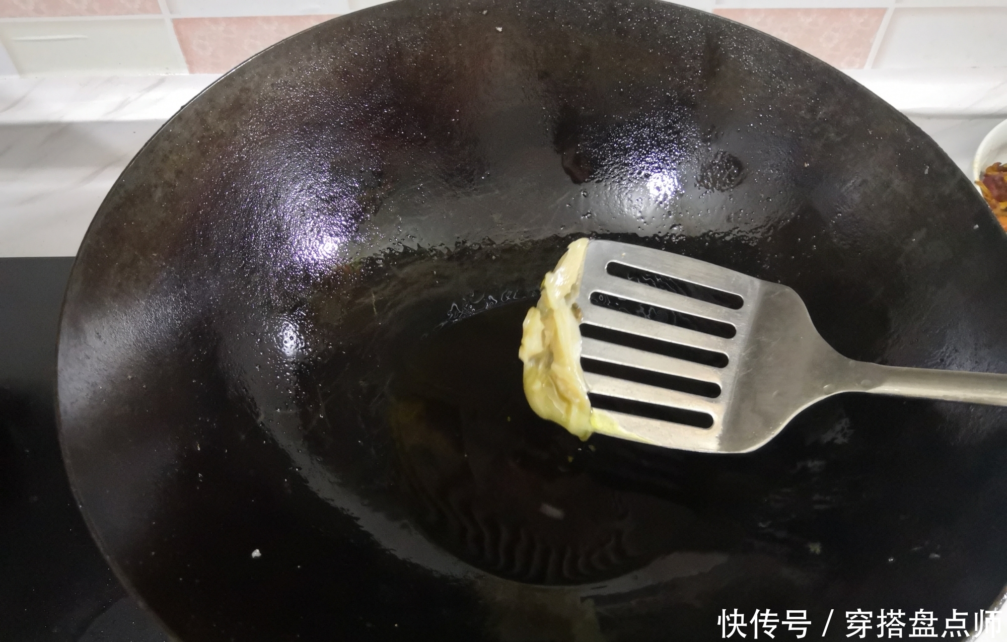 正月里,吃鱼就选这牛做法,有肉有汤吃着舒服,鲜美的汤都剩不下