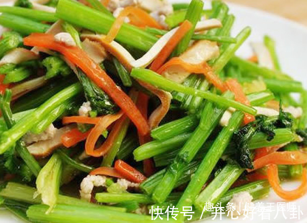 胡萝卜炒芹菜|孩子努力减肥害怕被人嘲笑肥胖,多吃减肥菜,清爽减肥瘦身