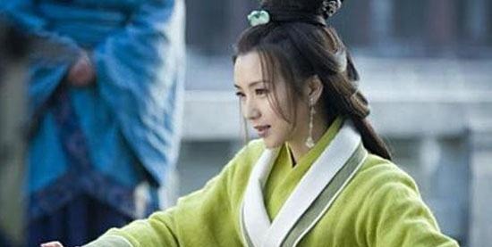 母亲|一贵族千金,相中穷小子,生下四位皇帝,成为史上最荣耀的母亲