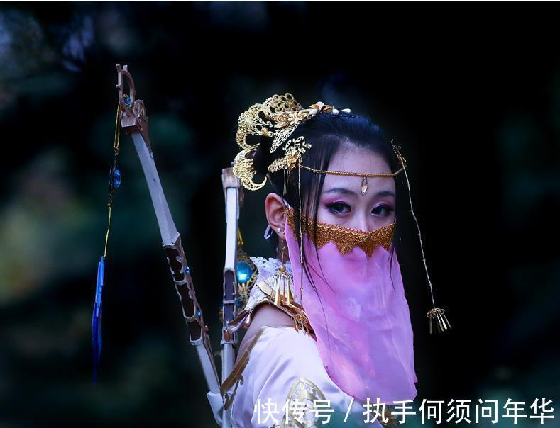 柳如非|故事：毒女