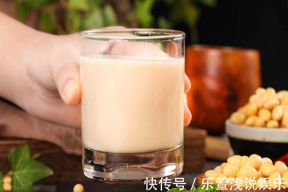 茶水|高血壓和高血脂的人，能不能喝牛奶、酸奶、豆漿、茶水？