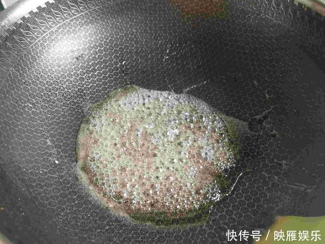 每天拿它当零食吃,健脑益智缓解疲劳,还能乌发润肤,9成人不懂