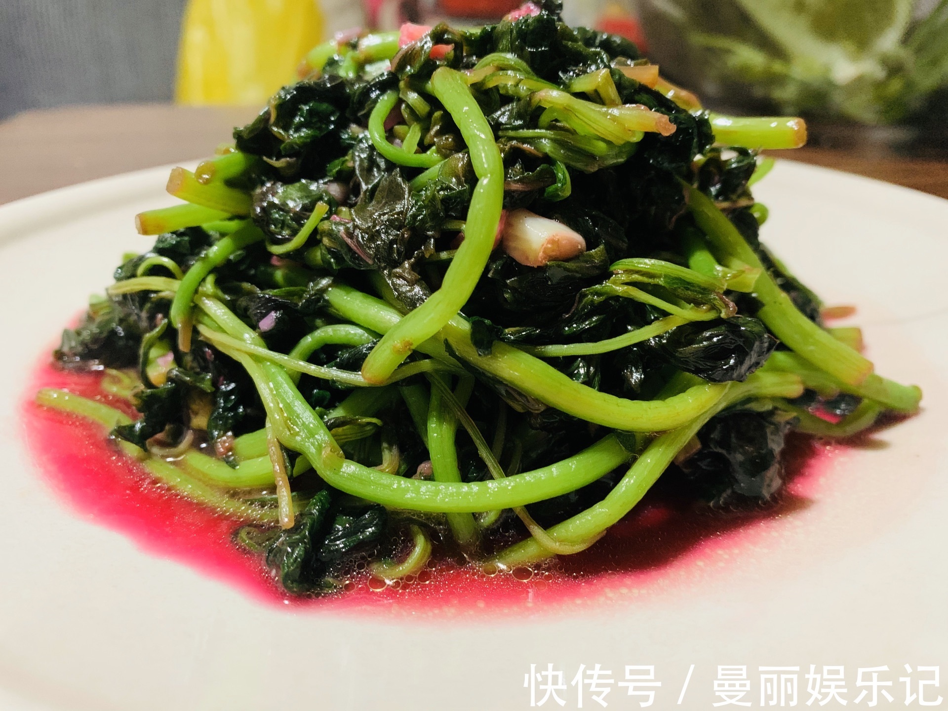 补血|这菜比阿胶还补血，隔天吃一盘，气血足了，女人常吃皮肤好