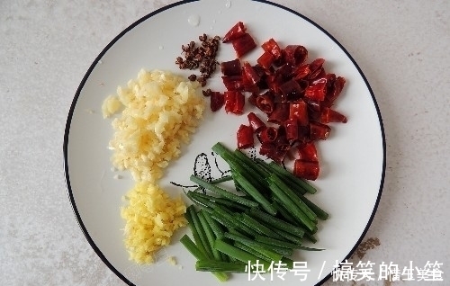 4g|炒花甲别再焯水了,只需1步,肉质鲜嫩无泥沙,香辣开胃超好吃