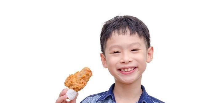 贪吃|3.孩子贪吃容易“积食”,试试这2个方法,基本不用看医生