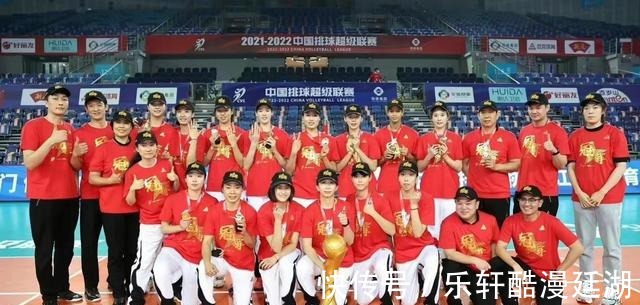 主教练|晚上7点,中国女排5员大将北京集结,主教练人选即将浮出水面