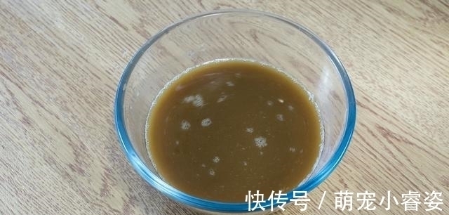 晒晒一家4口的晚餐，全是家常菜，用心搭配，家人爱吃，顿顿光盘