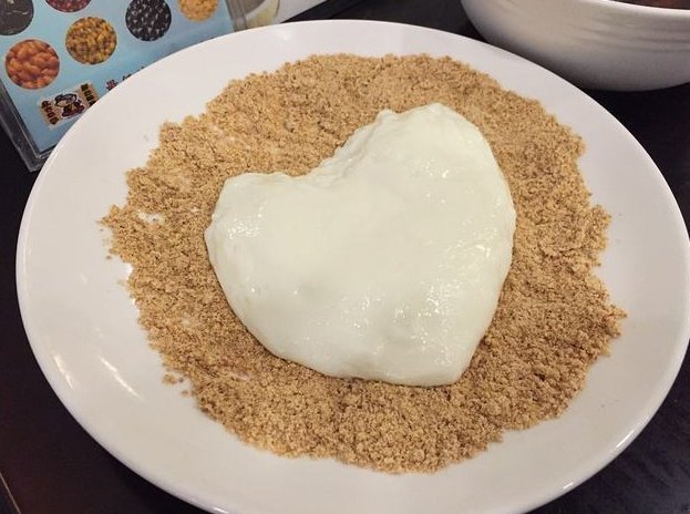 麻薯|软软弹弹的它是很多人的最爱,家常版鲜奶麻薯,只需三步完成