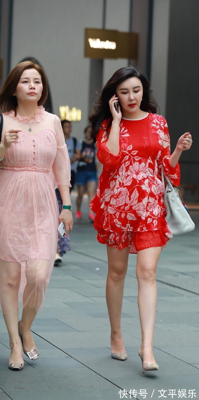 丰腴 半老徐娘风韵犹存,丰腴阿姨爱打扮,看不出是50多岁的人