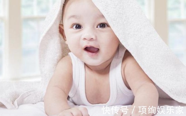 差别|李玫瑾直言“先爬后走”和“不爬就走”的孩子,长大后差别很大