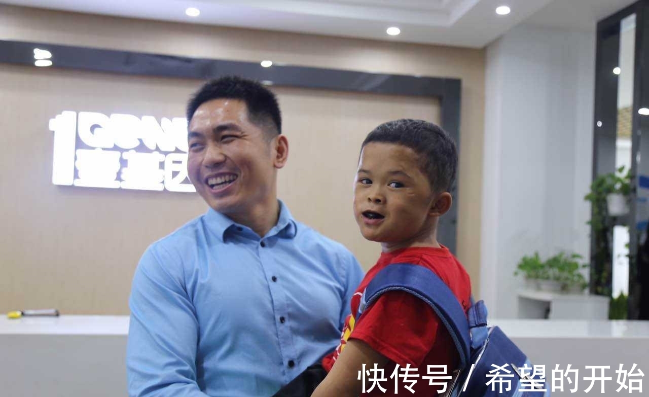 乡村|“小马云”褪去马云光环，回归乡村男孩，只因越长越不像！