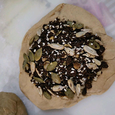 韩国路边名小吃肉桂黑糖饼