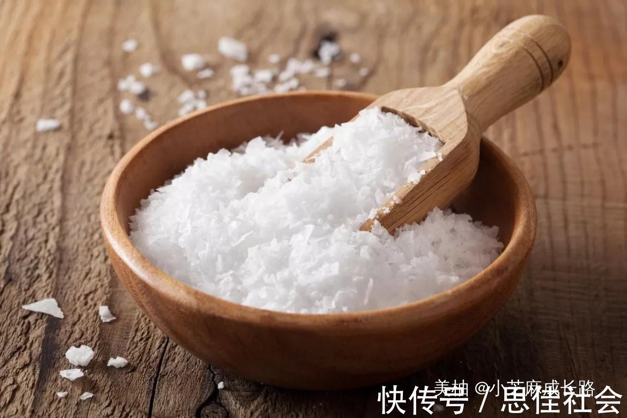 月子餐|坐月子饮食有讲究,这些食物是月子餐“黑名单”,宝妈要忌口