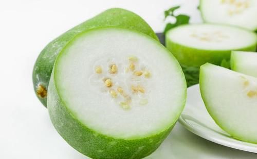 清热解暑|天热多吃这道菜,清热解暑又补水,简单一炒,比吃肉还香