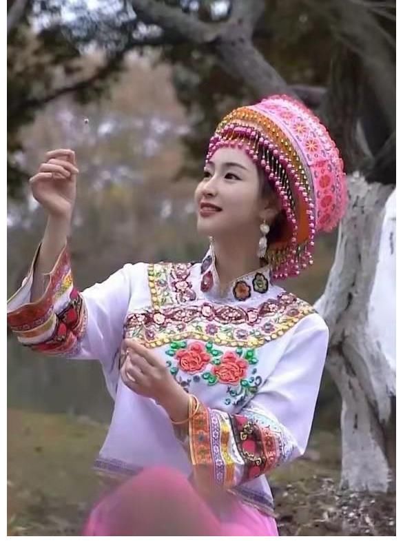 陌陌欣欣子最后10秒完成逆襲 驚險挺進金曲夢想賽決賽