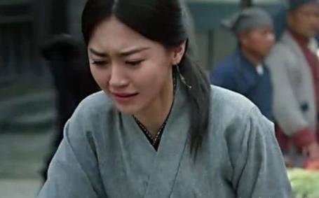 伤害|伤害女性身心的一种陋俗,中东西方普遍不允许,中国比较人性化