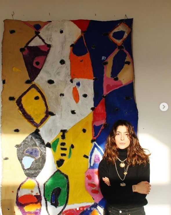 巨人国!她画油画,他做雕塑,这对艺术情侣直接建了一个“巨人国”