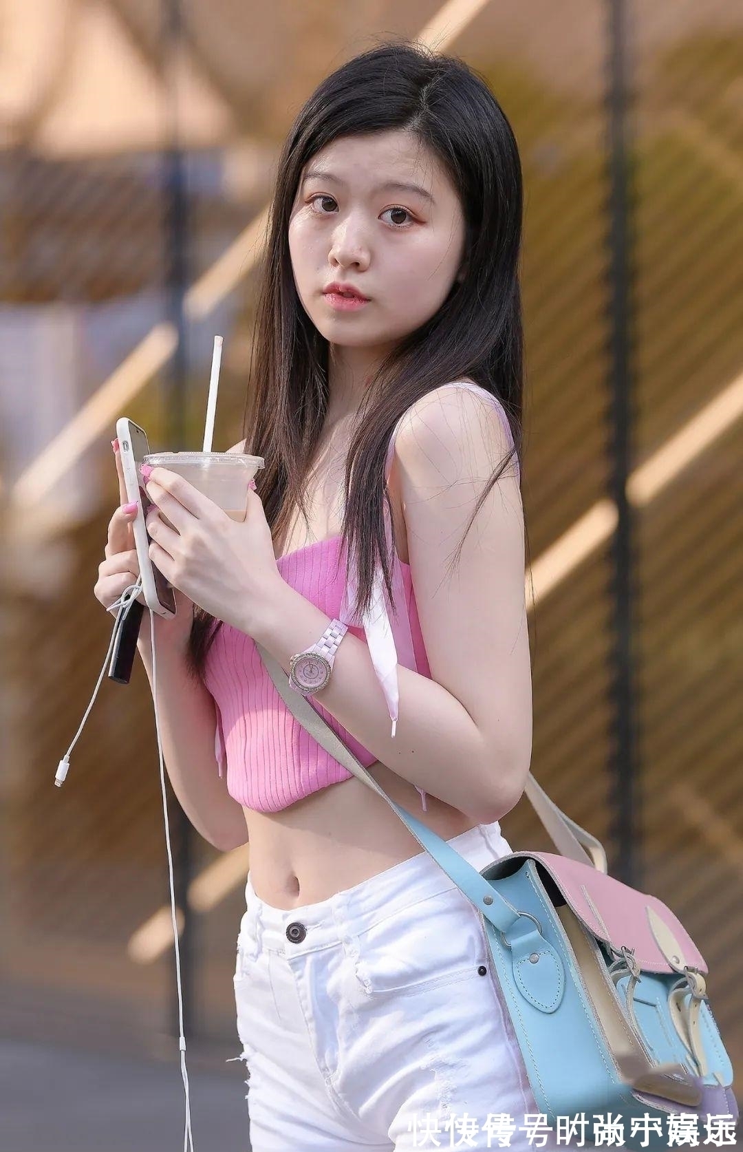 短裤 让人一见倾心的邻家女孩,夏季清凉穿搭让她更迷人