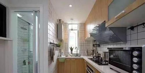 收纳|65㎡小户型客厅加隔断,超强空间利用率,素白雅致,仿佛多套房