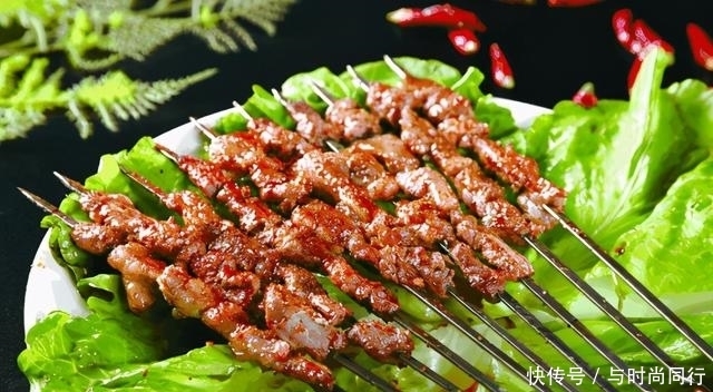 为何“脑梗”越来越普遍？忠告：这4类食物最好戒掉，忍住就是赢