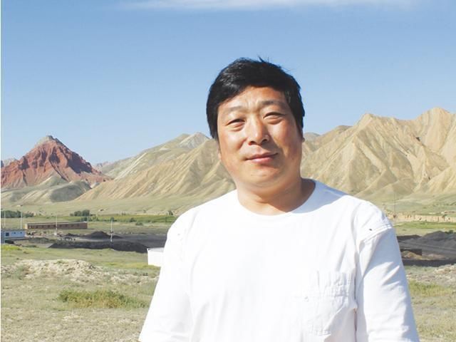 中国书法家协会|中书协副主席毛国典的隶书别开生面,自成一体,写出一派清新之象